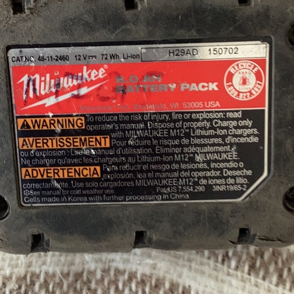M12 REDLITHIUM XC6.0 Battery Pack Milwaukee brand - Picture 2 of 5